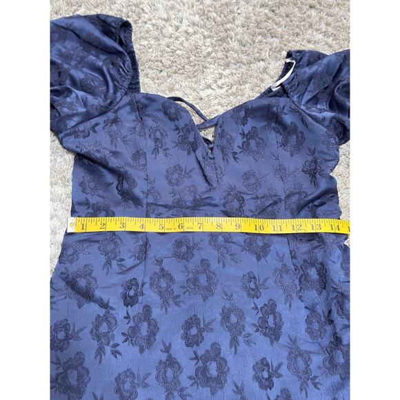 NWT Lulus Dress Women’s L Blue Floral Jacquard Lace Up Back Puff Sleeve Ruffle - Picture 9 of 13